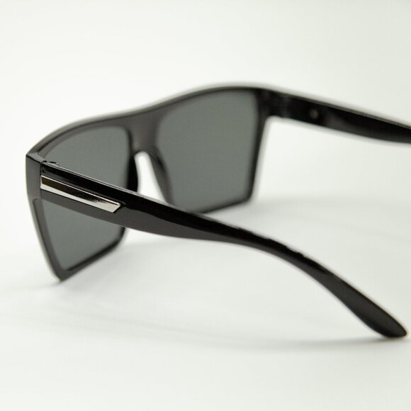 NEW Oversized Women Sunglasses with %100 UV Protection - (Black Lens) - Picture 6 of 6